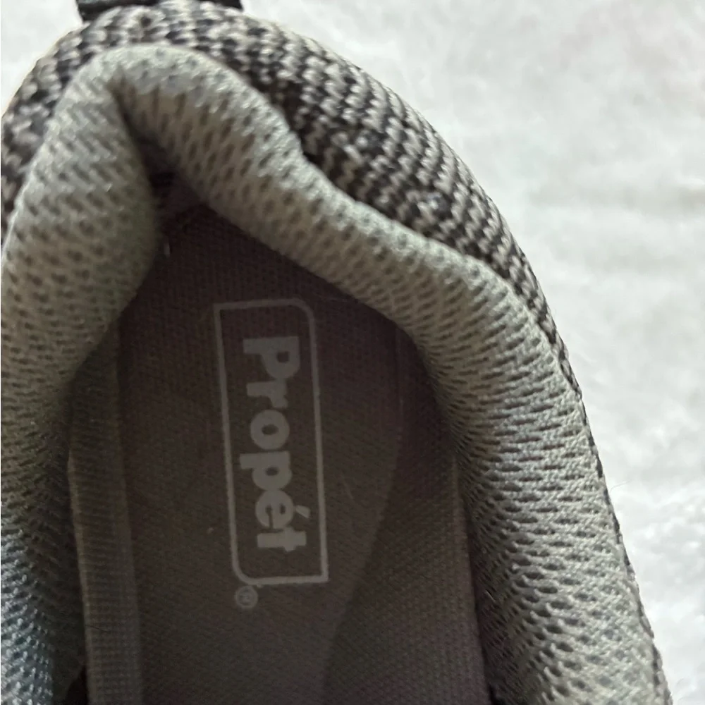 Propet Black and Gray Knit Sneaker
